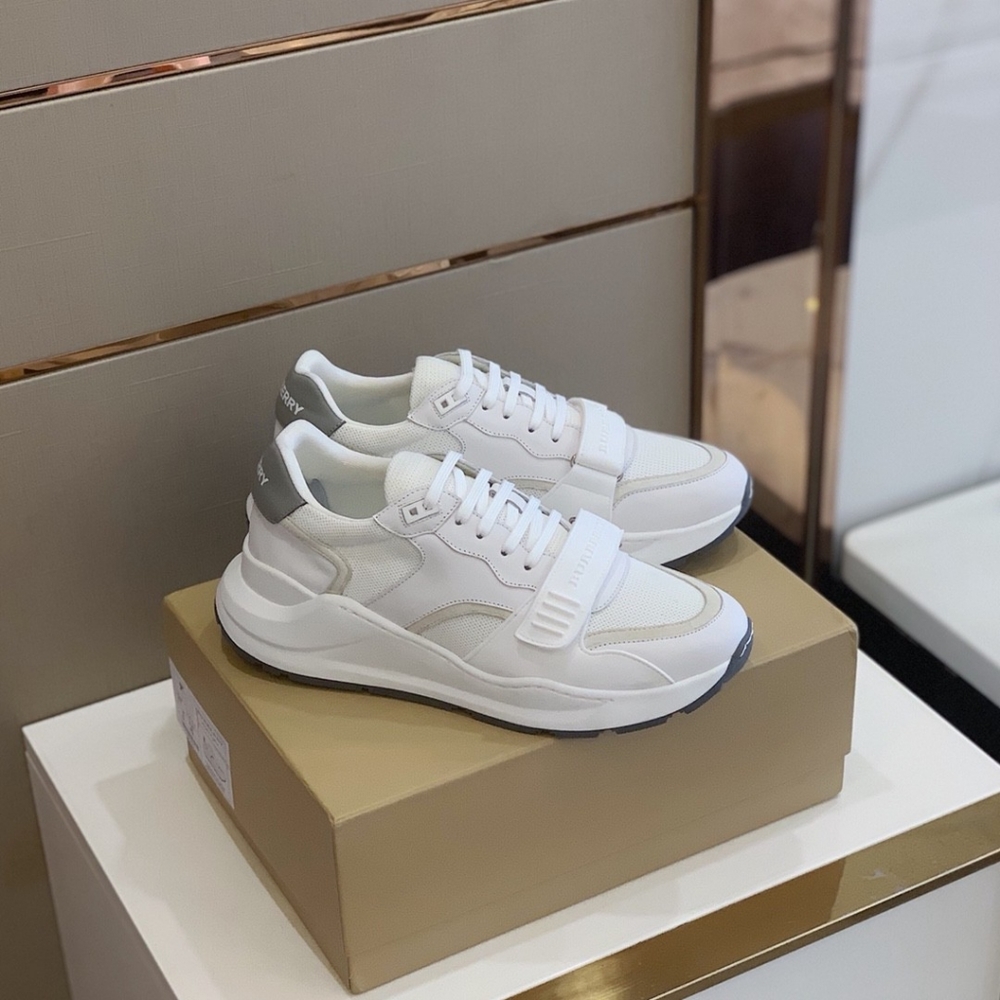 🌹🌹🌹burberry casual sneakers  leather - Picture 3 of 9